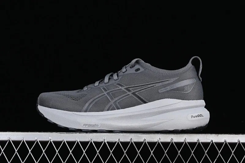 All categories Asics ASICS series Asics Gel-Kayano 31 1011B867-020
